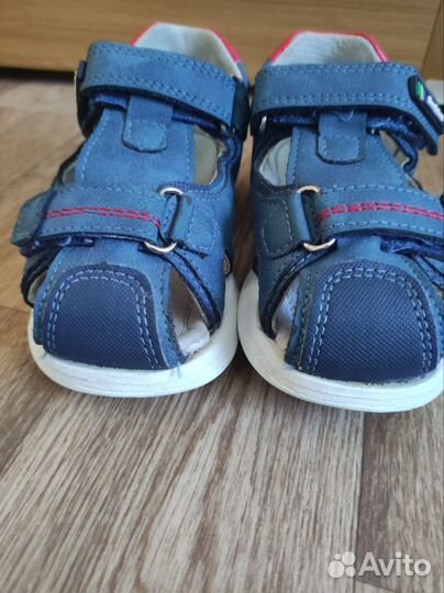 Сандалии, размер 26