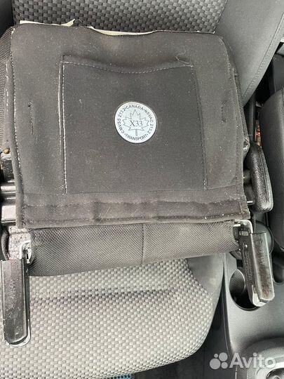 Автокресло бустер isofix clek ozzi