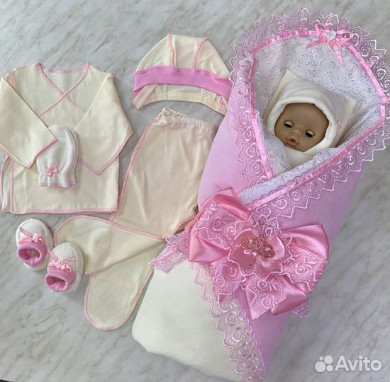 Комплекты на выписку из роддома