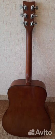 Классическая гитара yamaha