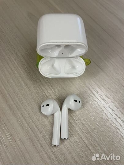 Наушники apple airpods