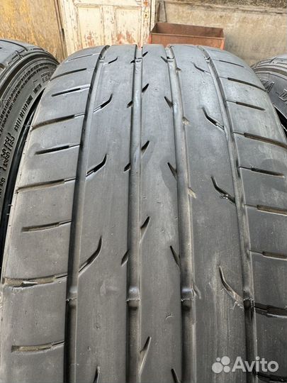 Dunlop Direzza DZ102 225/40 R18 92W