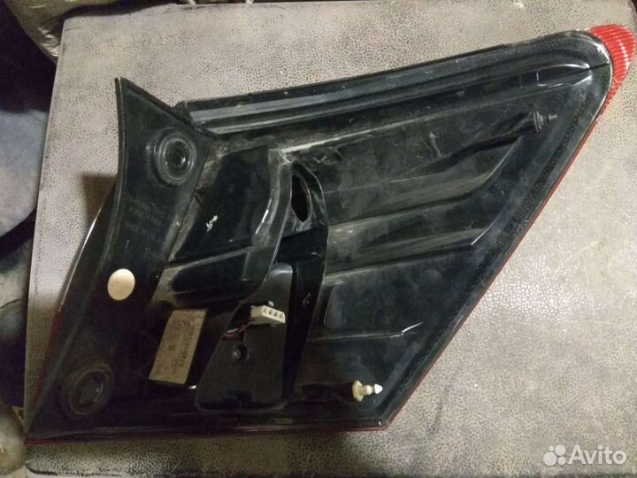 Задний левый фонарь nissan qashqai j10 с 2010г