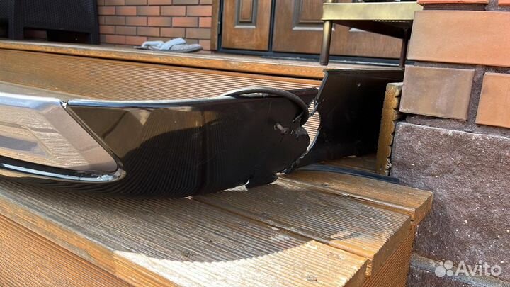 Юбка бампера Toyota Land Cruiser 200