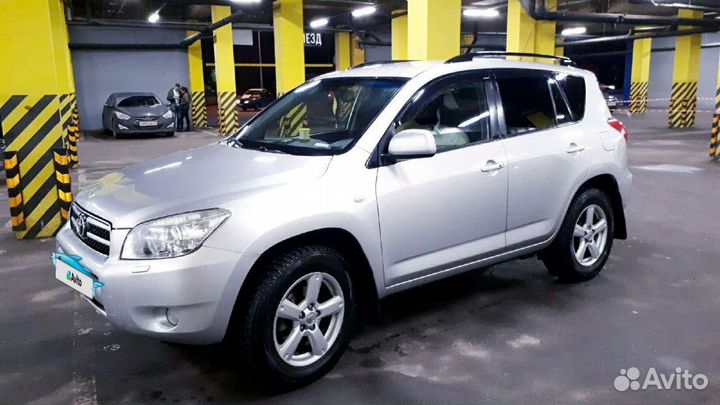 Toyota RAV4 2.0 AT, 2008, 220 000 км
