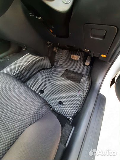 Коврики eva 3D на Toyota Wish