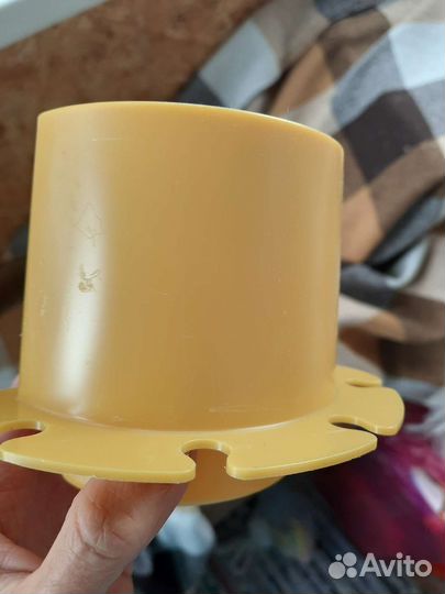 Держатель для зубных щеток и пасты