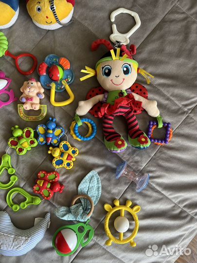 Развивающие игрушки Fisher price, Tiny love и тд