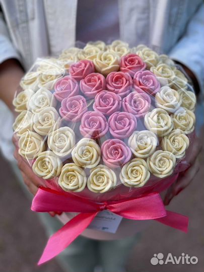 Шоколадные розы сердце 37 шт