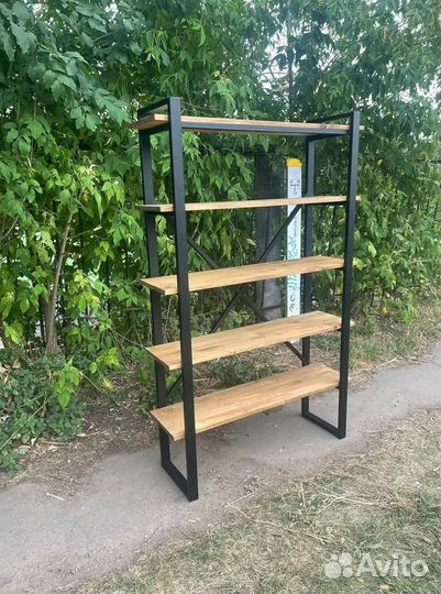 Этажерка металлическая в стиле лофт
