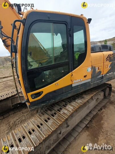 Гусеничный экскаватор Hyundai R 220LC-9S, 2012