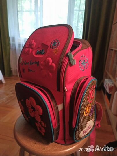 Школьный рюкзак для девочки