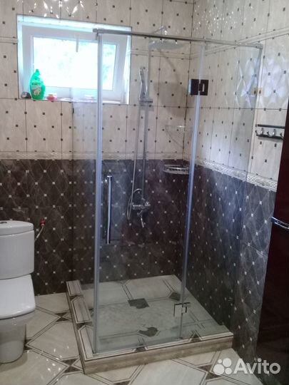 Установка душевых кабин и перегородок в Сочи