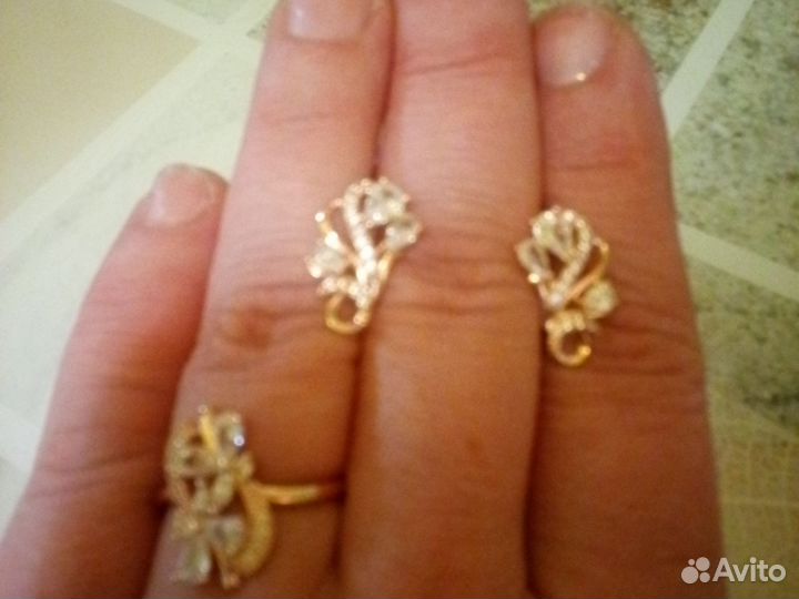 Комплект серьги и кольцо