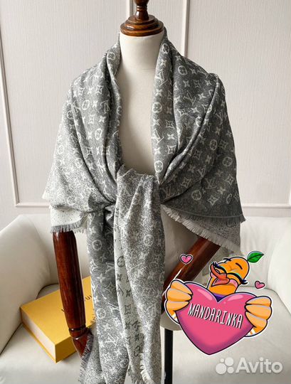 Палантин Lv monogram серый