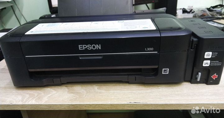 Струйный цветной принтер Epson L110