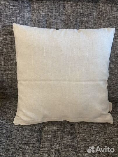 Подушка с наволочкой