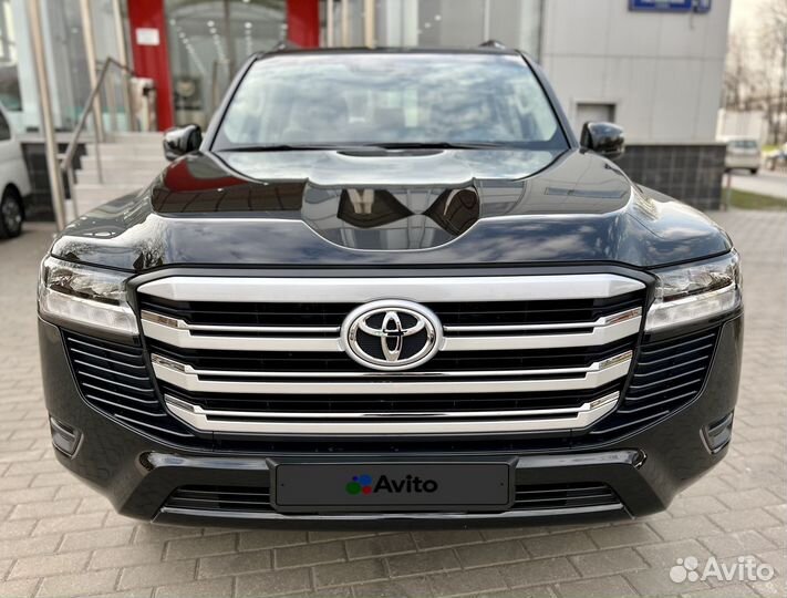 Toyota Land Cruiser 3.3 AT, 2022, 49 км
