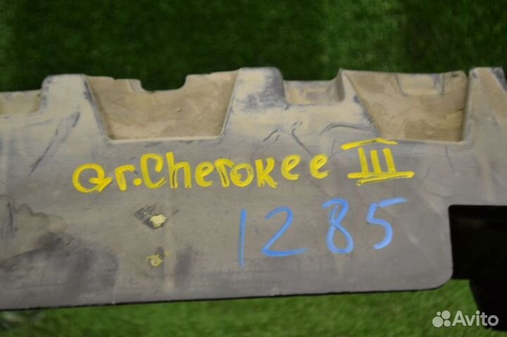 Кронштейн переднего бампера jeep Гранд Чероки 3