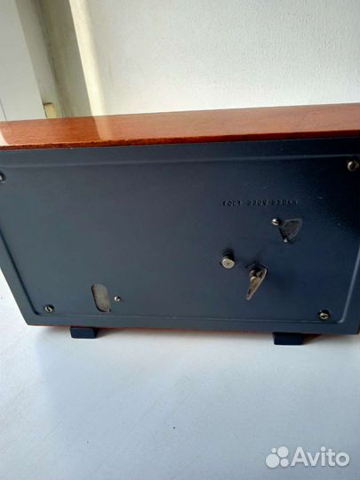 Часы механические