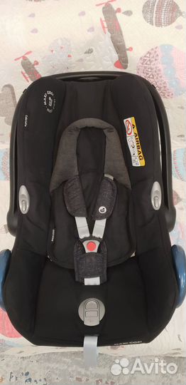 Автокресло (автолюлька) Maxi-Cosi CabrioFix