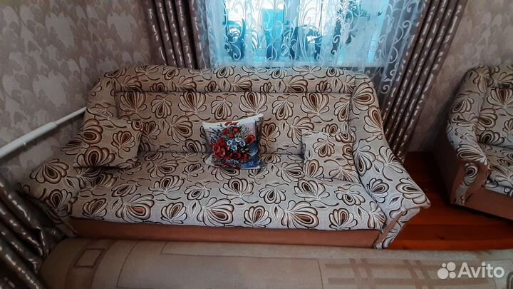 Диван и кресло