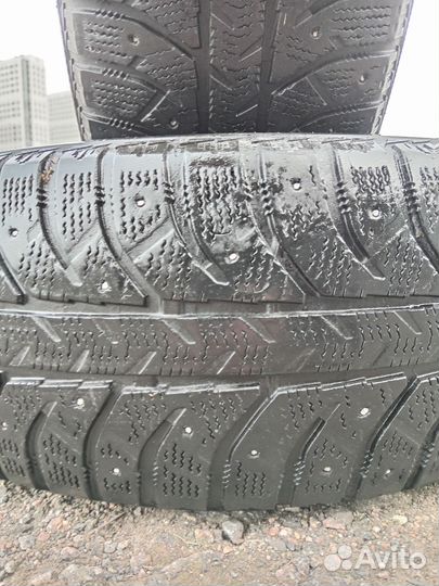 Bridgestone Ice Cruiser 7000 235/60 R18 107T