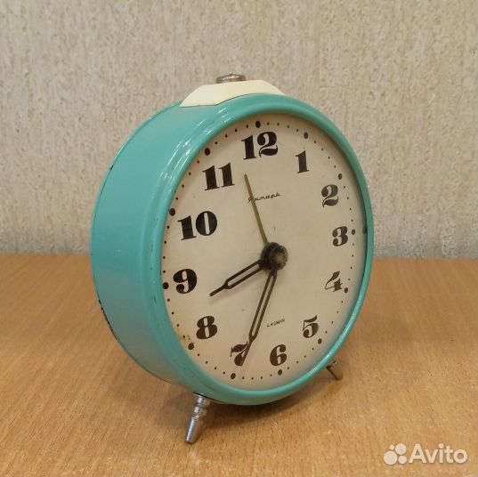 Часы будильник. СССР.