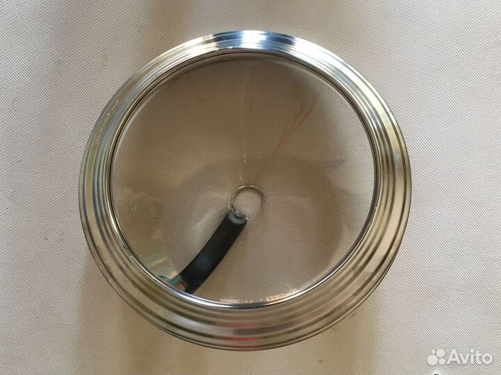 Продам крышку для сковороды