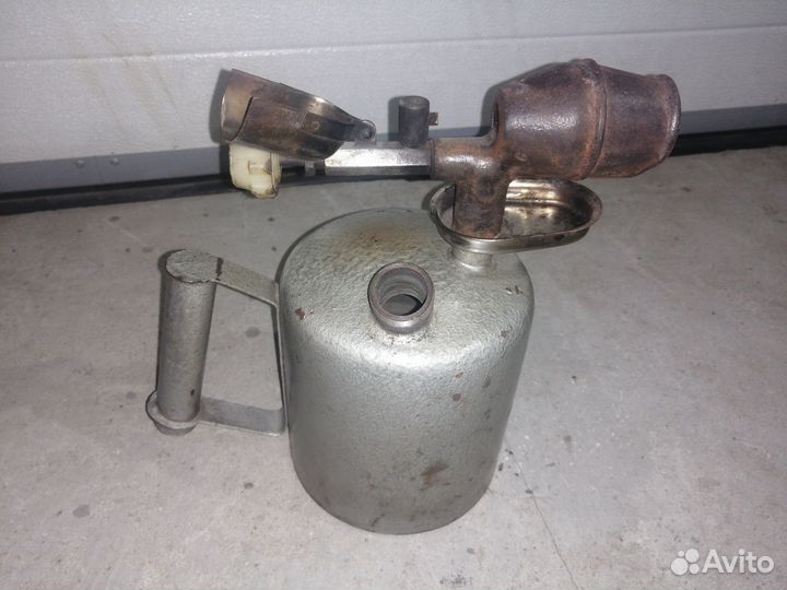 Лампа паяльная