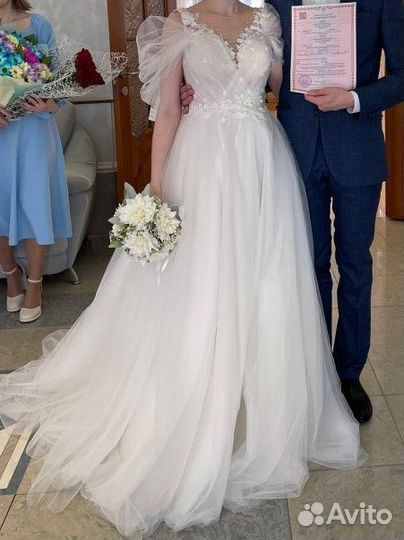 Платье свадебное женское 42 44