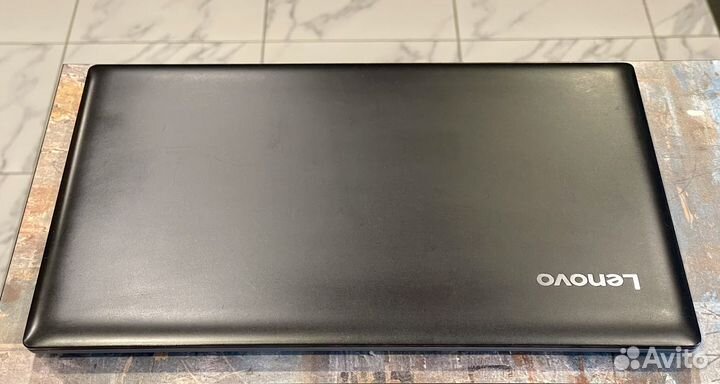 Игровой Lenovo i3-7100U/ 8GB/ 920MX/ SSD 480/ FHD