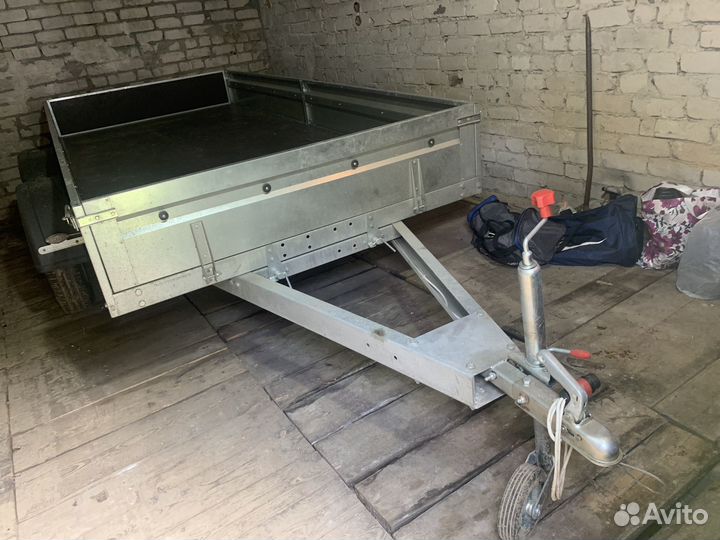 Продам прицеп легковой