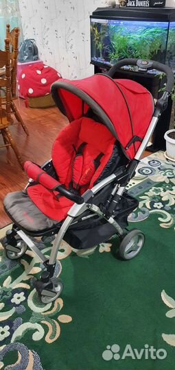 Прогулочная коляска