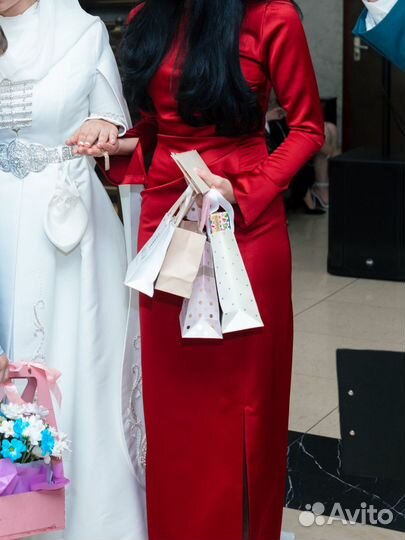 Вечернее платье в пол 42 44