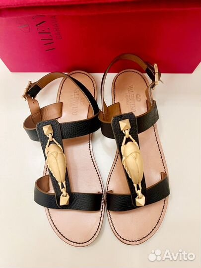 Сандалии босоножки женские Valentino Garavani