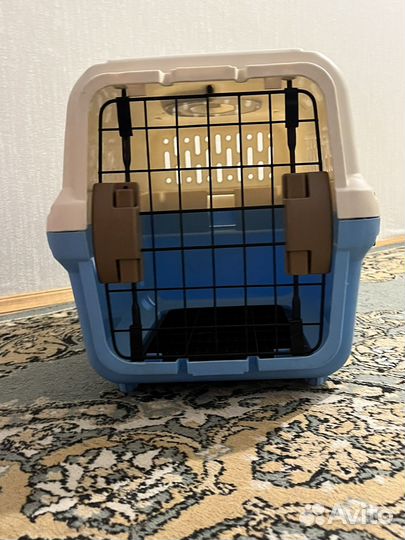 Переноска для животных пластиковая