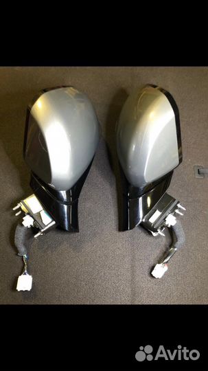 Боковое зеркало