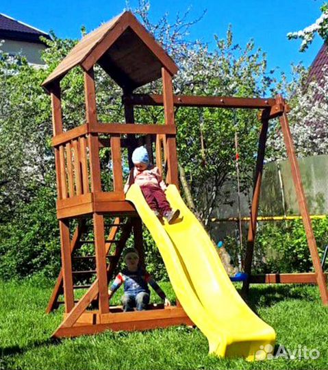 Детская деревянная площадка