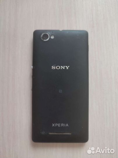 Телефон Sony xperia С 1905