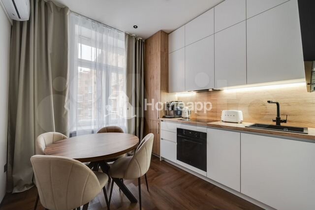 4-к. квартира, 70 м², 7/12 эт.