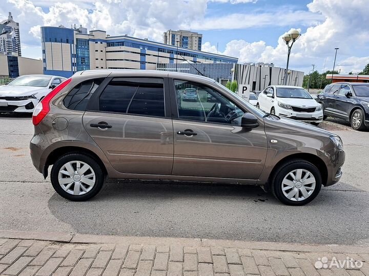 LADA Granta 1.6 МТ, 2019, 30 581 км