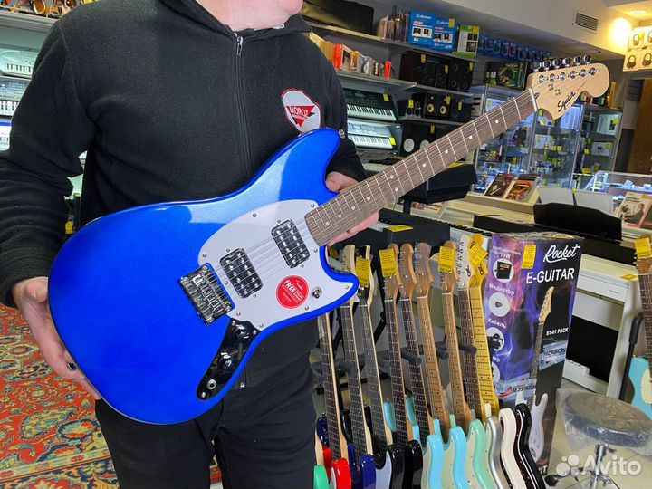 Электрогитара fender squier bullet