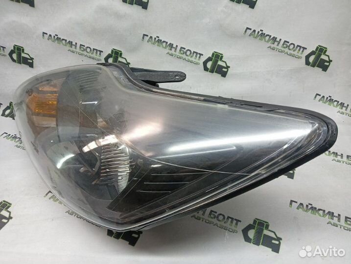 Фара галогеновая передняя левая Ford Focus хэтчбек