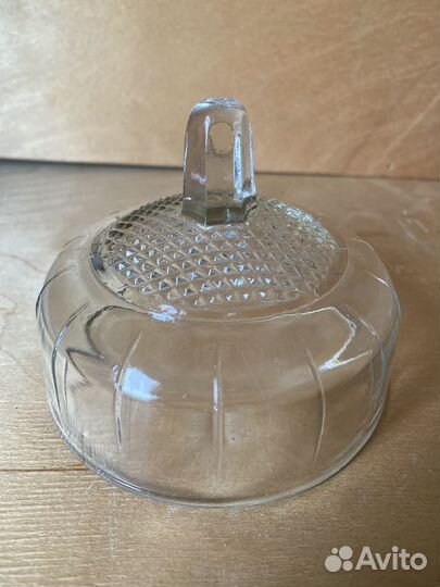 Винтажная масленка с рельефным рисунком. СССР