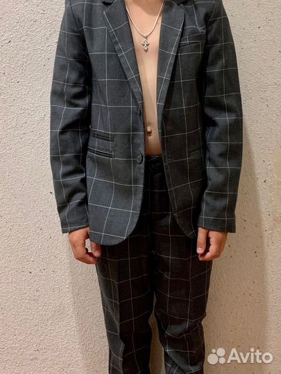 Школьный костюм