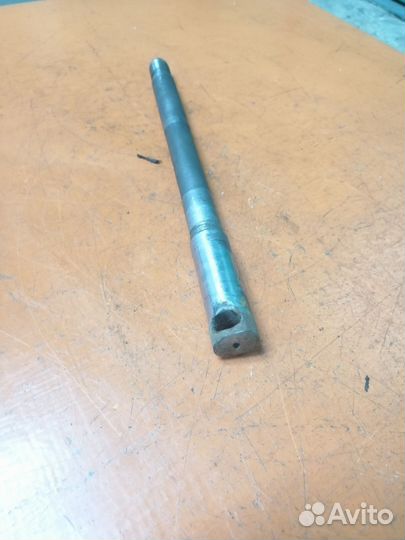 Ось передняя Иж