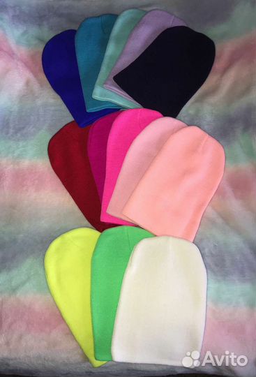 Шапки - разные цвета - новая вязаная шапка