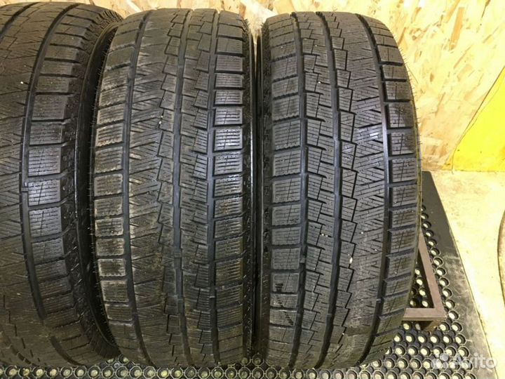 Kapsen SnowShoes AW33 235/55 R18 100H