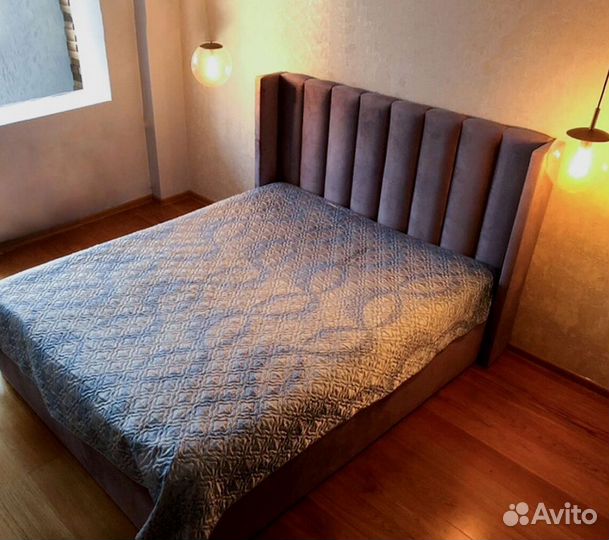 Кровать двуспальная